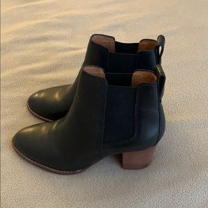 Madewell black booties